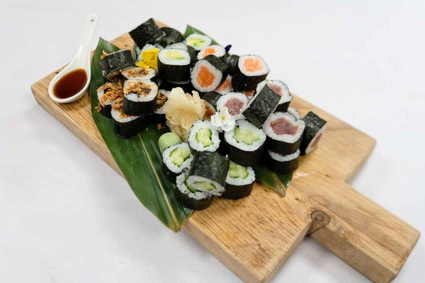 Traditional Selection for Four (48 Pieces)