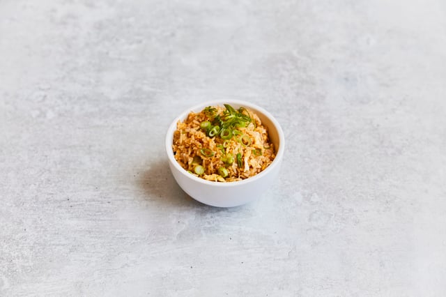 Jasmine rice with free range eggs, soy and scallions. 1 serving.